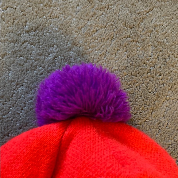 Nike Kids Orange and Purple Beanie and Gloves Set - Picture 8 of 13